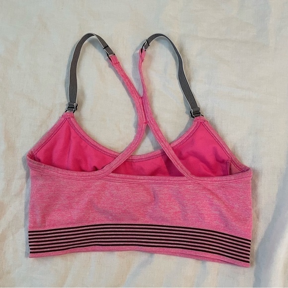 Victoria’s Secret XS sports Bra Top Neon Pink - Picture 2 of 5